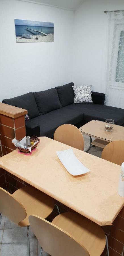 Apartma Jelka Novigrad  Ngoại thất bức ảnh